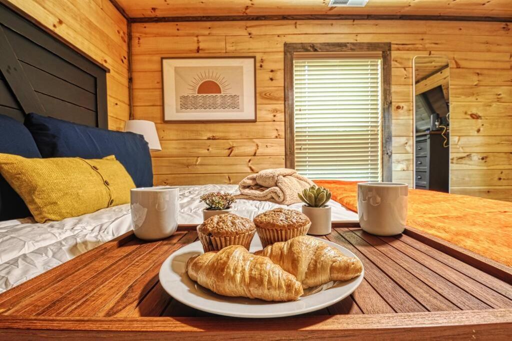 Adventure Retreat/Cabin/Pool+Hot Tub/Game Room+Theater Sevierville Exterior photo